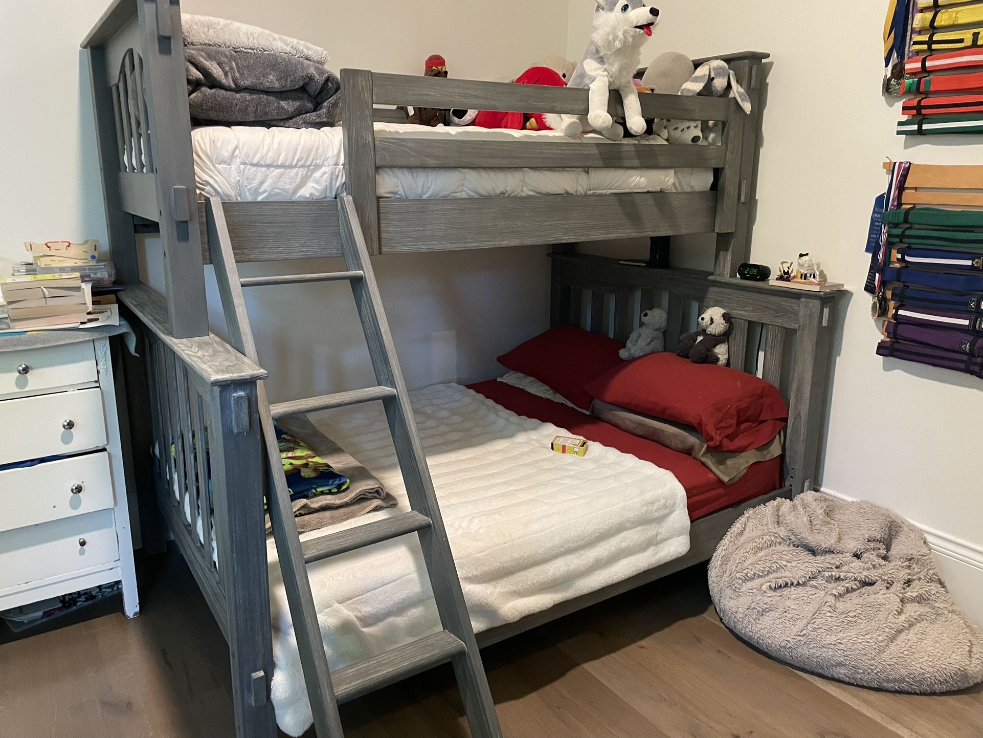 Pottery Barn Bunk Bed