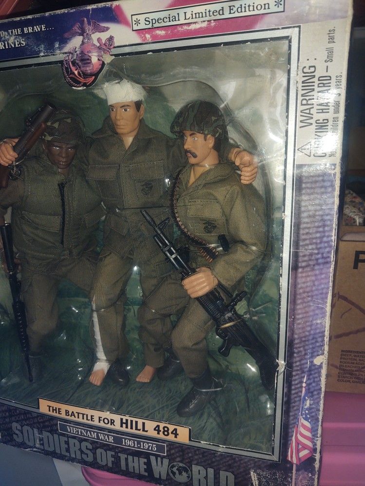 Commemorative Action Figure Dolls