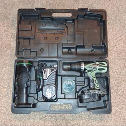 HITACHI CORDLESS DRILL DRIVER KIT