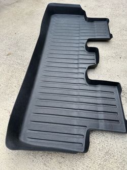 Tesla floor mat