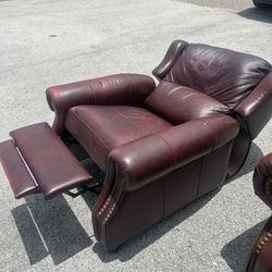 Leather recliner sofa