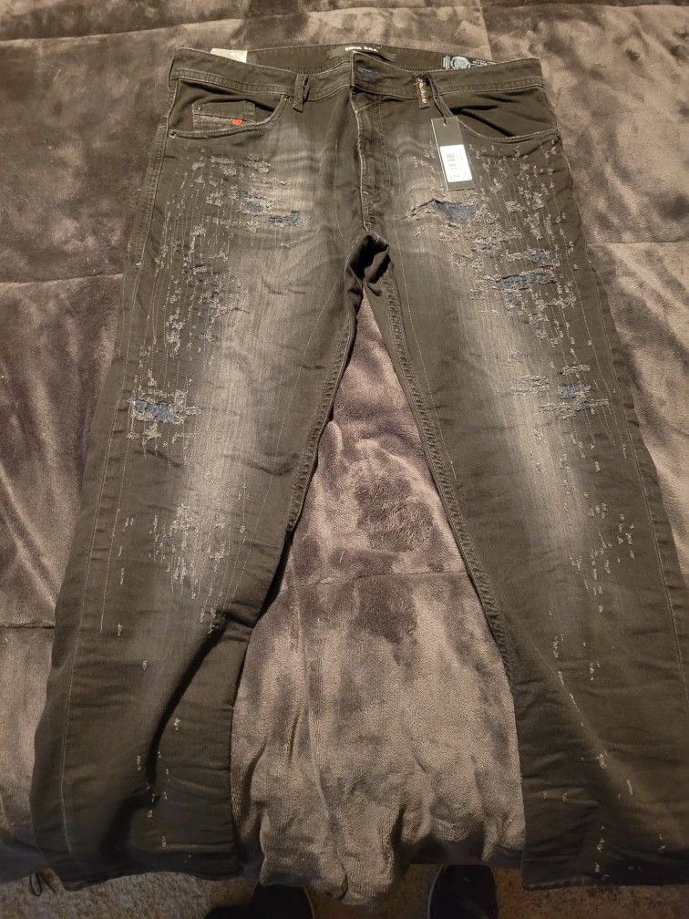 Diesel DNA Jeans