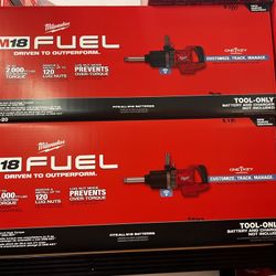 Milwaukee M18 Fuel 1” D Handle Ext Anvil High Torque Impact Wrench With One Key
