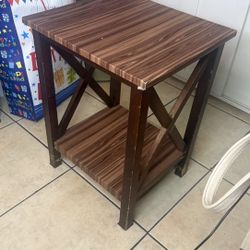 Titian 24-inch Tobacco Brown Rectangle Wood End Table with Shelf