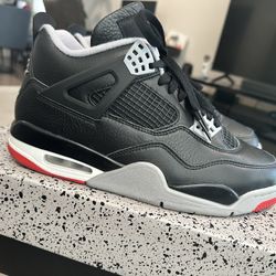 Air Jordan 4 