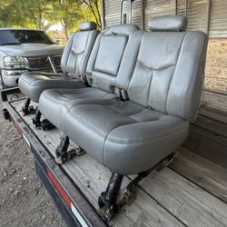 03-06 Chevy Silverado/Gmc Sierra rear seat