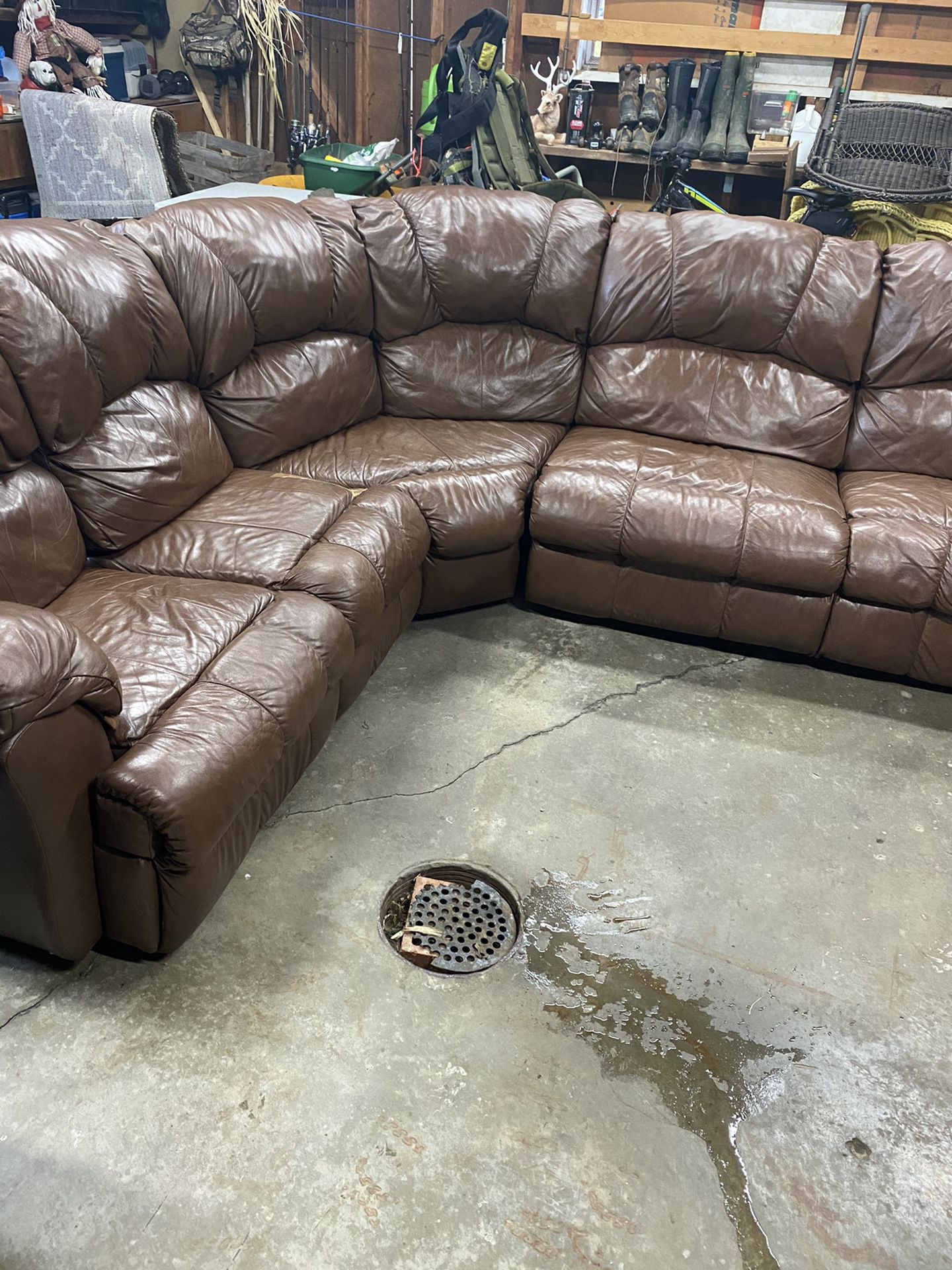 Leather Sectional With Recliners