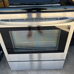 LG Range And Dishwasher