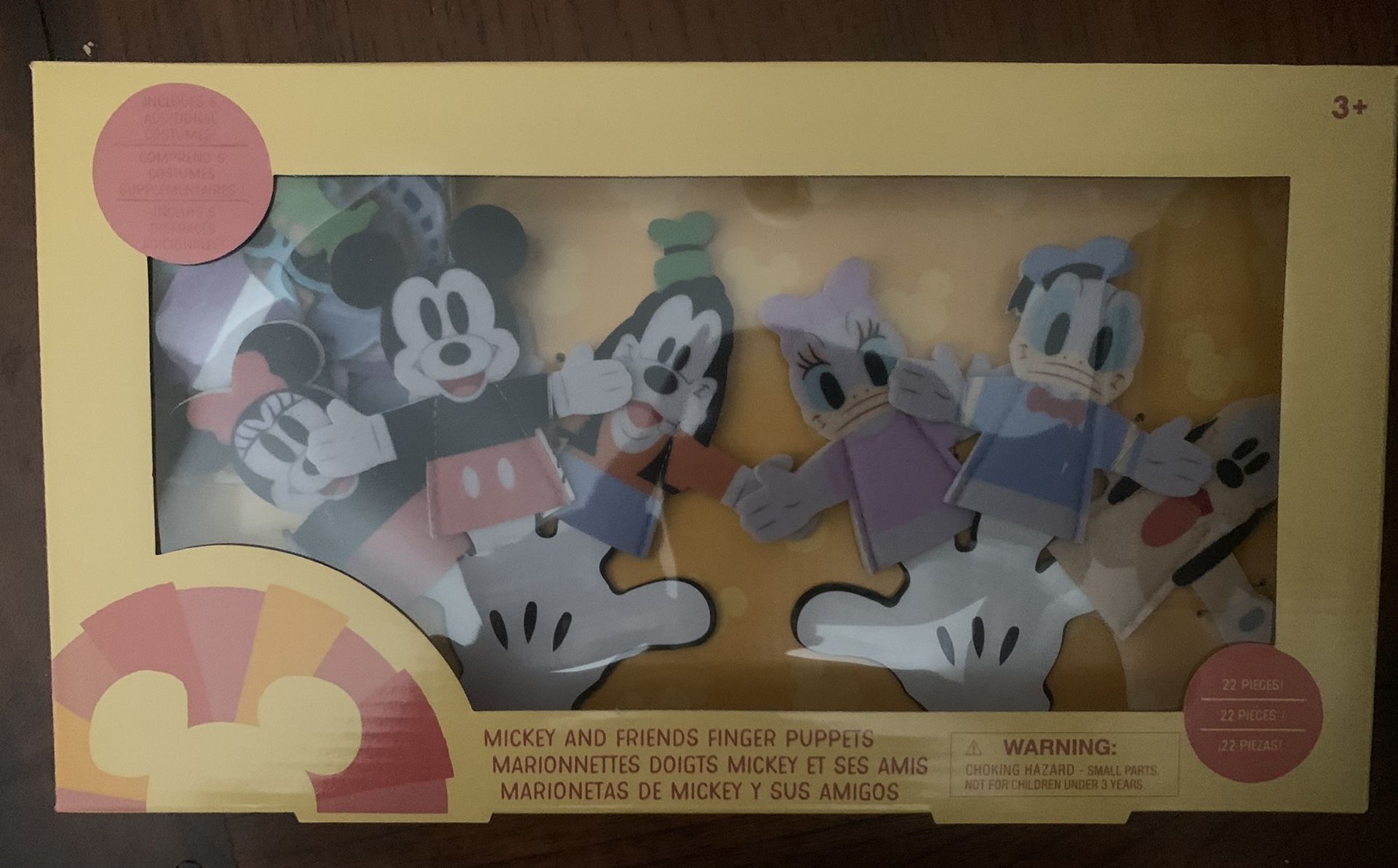 MICKEY AND FRIENDS FINGER PUPPETS MARIONETTES