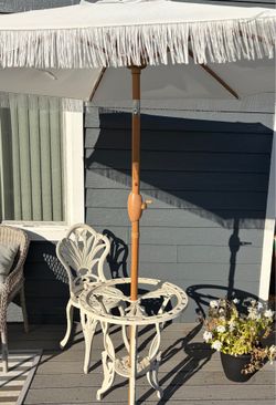 White Iron Bistro Table and Chair