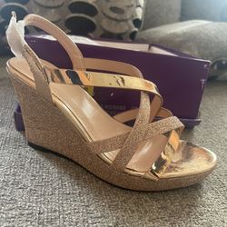Rosegold Wedges 7.5 