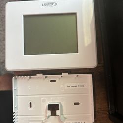 Lennox  Programmable Thermostat 
