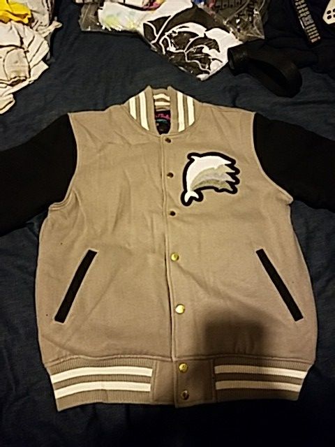 Pink dolphin fleece jacket size large brand new