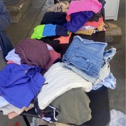 500 Pcs De Ropa De Mujer Usada Pero Muy Buena 