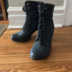 Blondo Boots (Size 8M)