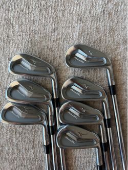 Mizuno Pro 243 Forged Irons 4-PW – X Stiff Shafts – Used