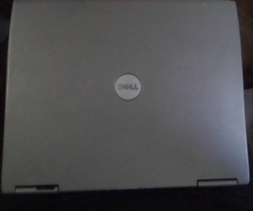 Dell Latitude D600 Laptop *For Parts Only*