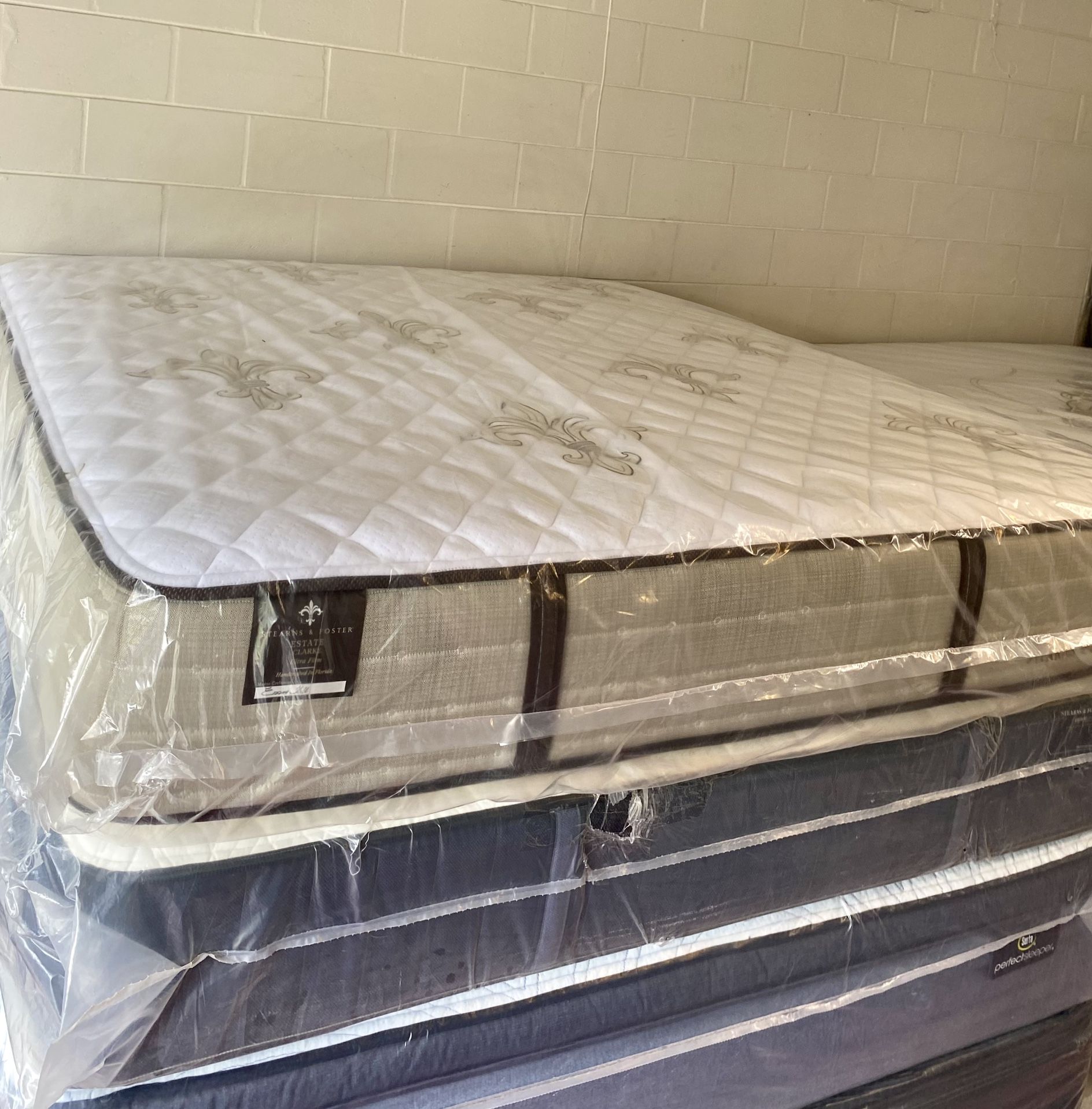 King Size Mattress By Stearns & Foster Plush 12 Inches ESTATE ULTRA