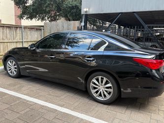 2015 Infiniti Q50