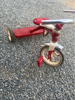 Vintage radio flyer tricycle