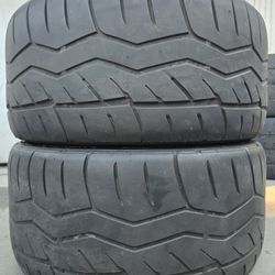 (2) 255 40 17 Falken Tires 