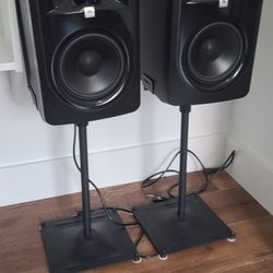 JBL 306P MkII Powered Studio Monitors Pair with Stands – Excellent Condition