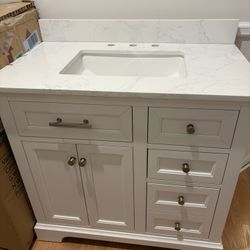Bathroom vanity 
