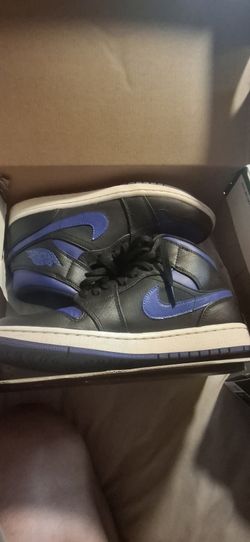 Jordan 1 Mid Original Box
