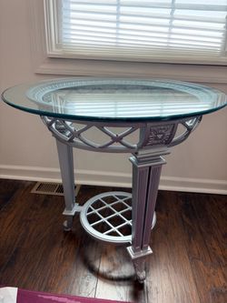 Side table metal glass top - excellent