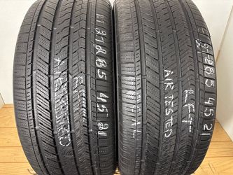 2 tires 285 45 21 Bridgestone alenza Sport as no repairs