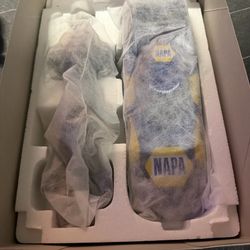 Ron Capps NAPA Batteries 2013 Dodge NHRA Funny Car 1:24 scale diecast