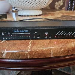 MOTU Midi Express XT 8x8 Midi Interface