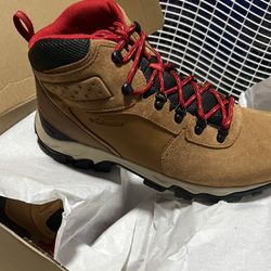 Columbia Boot