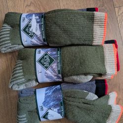 Muck Boot 2 Pack Merino Wool Blend Socks - Green And Black Assorted
