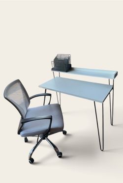 Desk & Chair