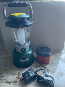 Coleman Rechargeable 8V Lantern