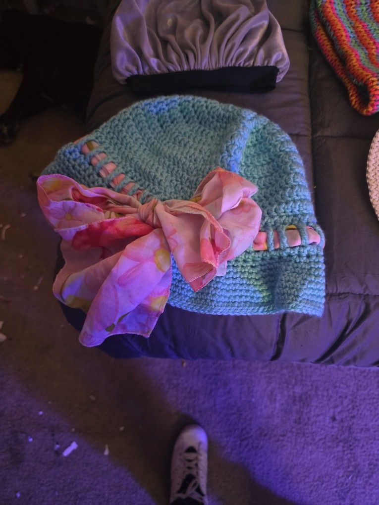 HATS OF ALL KINDS