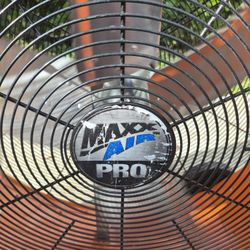 42 "Max Air Pro Industrial fan.     Used, in good condition              for Sale $450