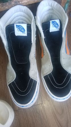 Size 9.5 Vans  $10