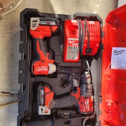 Milwaukee M18 