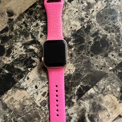 Rose Pink Apple Watch 2nd Gen 40mm