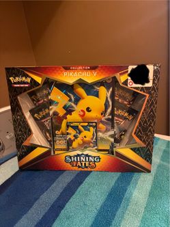 Shining Fates Collection Pikachu V