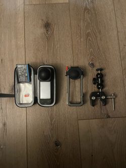 Insta360 X4 Bundle