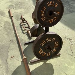 265 lb Cast Iron Weight Plate Set with Vertical Rack and 2) bar