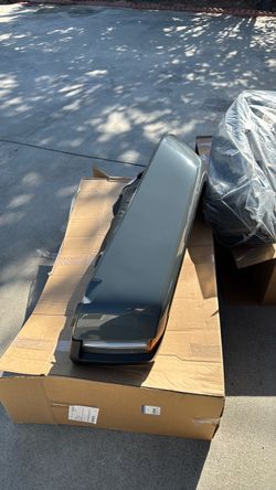 Jeep Gladiator OEM Front LED Fenders Anvil