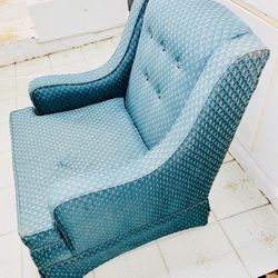 Chair For Sale!!🔥📲✅