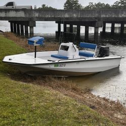 Hybrid Flats/Bay boat 17’ $3600 OBO