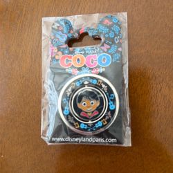 Coco pin Miguel spinner pixar disneyland paris DPL open OE 