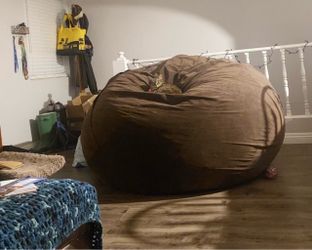 Love Sac "BigOne" (6'x4'1") Beanbag with Custom Brown Cover