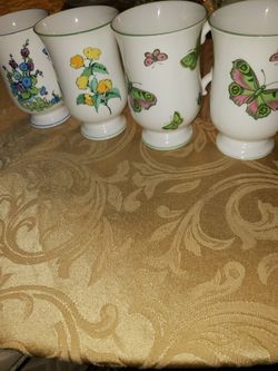 4 Like NEW STATFFORDSHIRE Bone CHINA England CROWN Cornwall GAINSBOROUGH **MAKE an OFFER** Stafford Shire